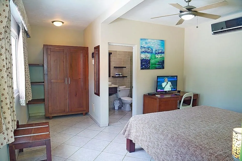 New Garden Hotel Sosua 4*,